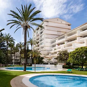 https://new-and-modern-apartment-on-the-beach.es-andalucia.com
