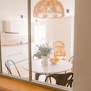 https://appartement-quais-de-saone.hotels-rhonealpes.com